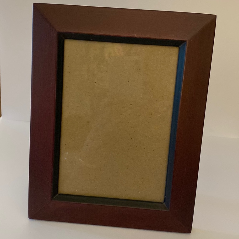 Vintage 5” x 7” Wooden Picture Frame
